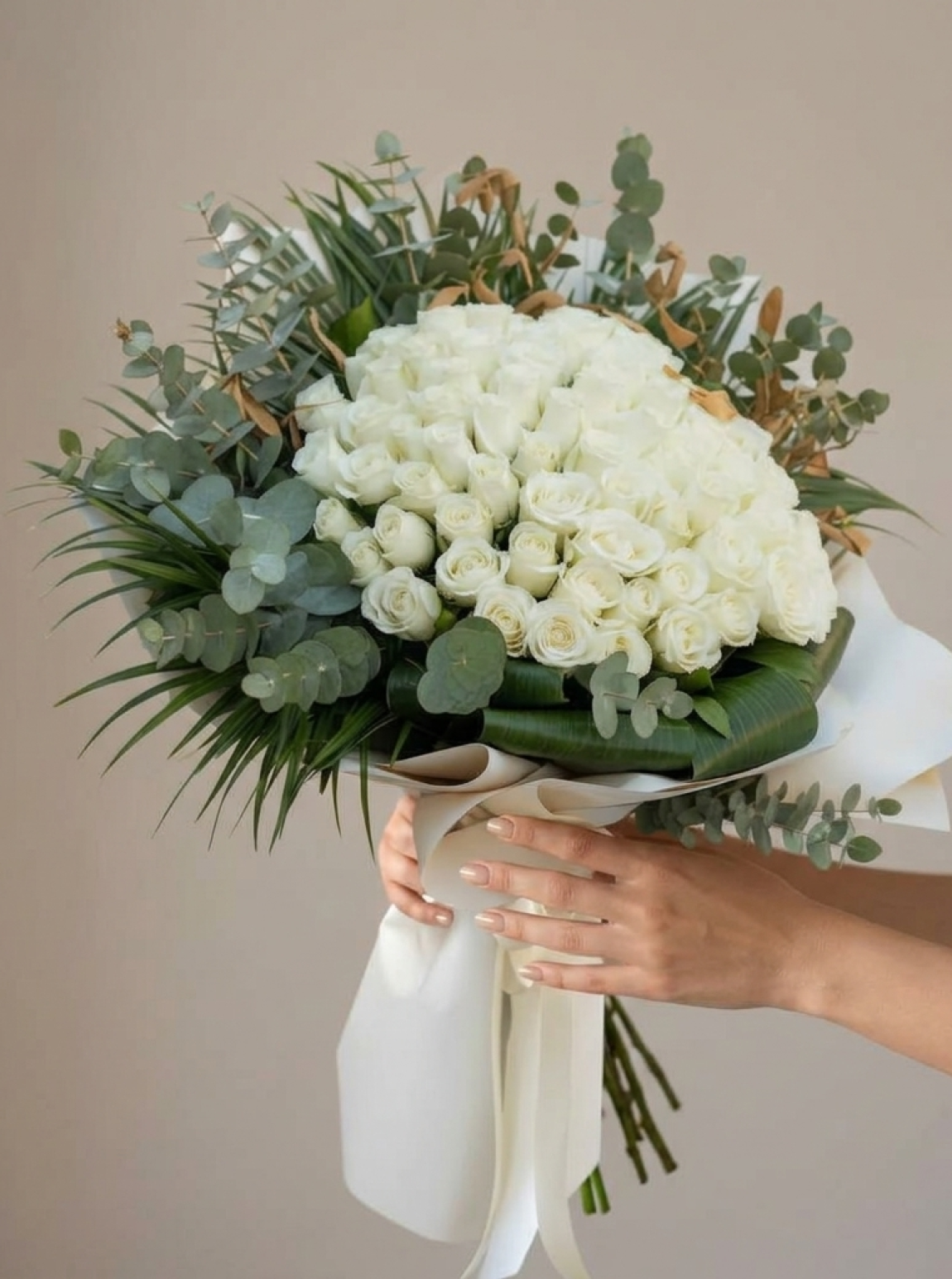 101 Adet Beyaz İthal Güller 70Cm